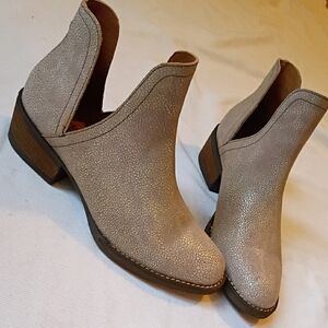 Corky's Girl Depot Textured Leather Ankle Boot